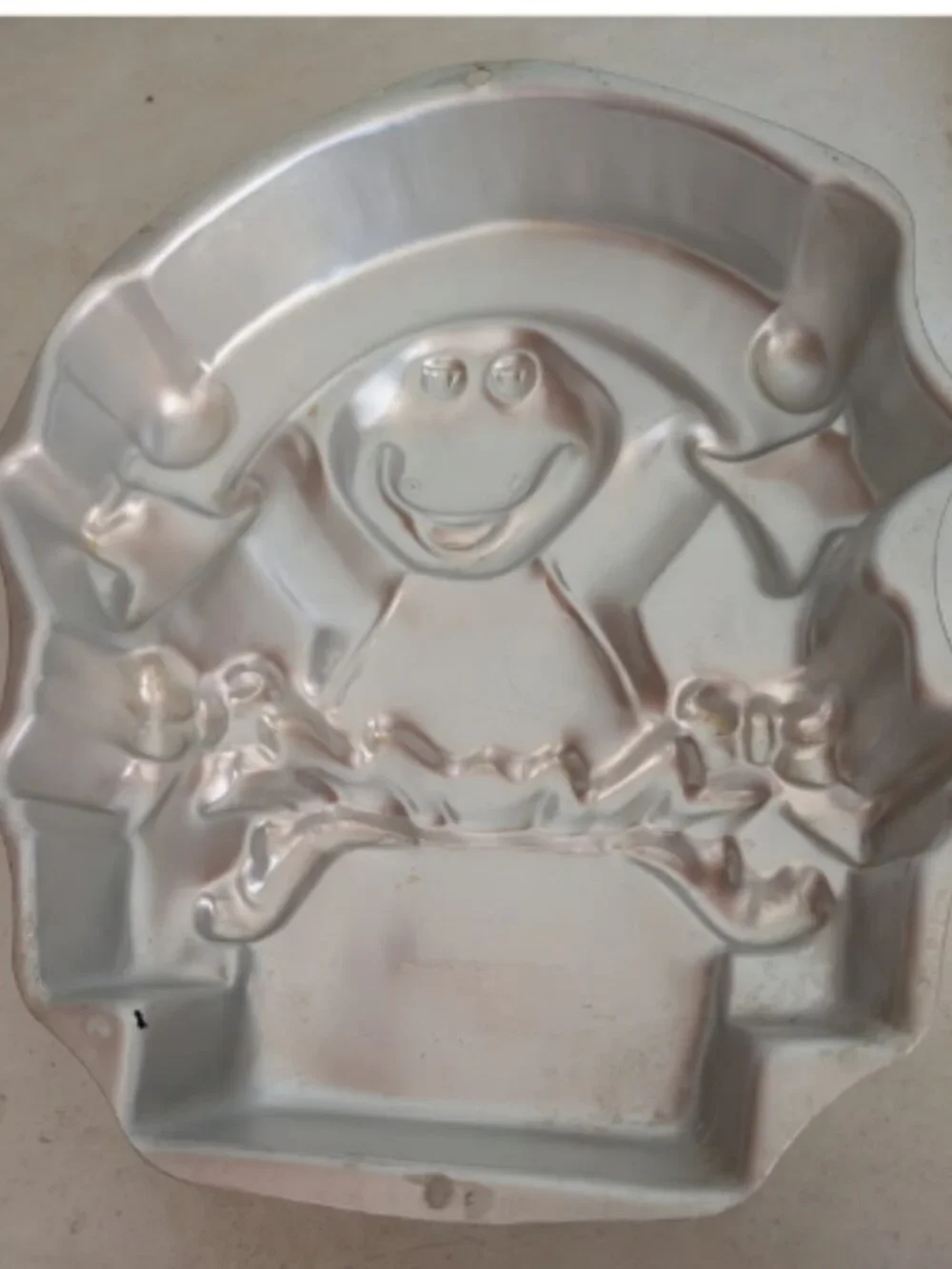 VINTAGE Barney the Purple Dinosaur Aluminum Cake Pan Wilton 1998 Happy Birthday